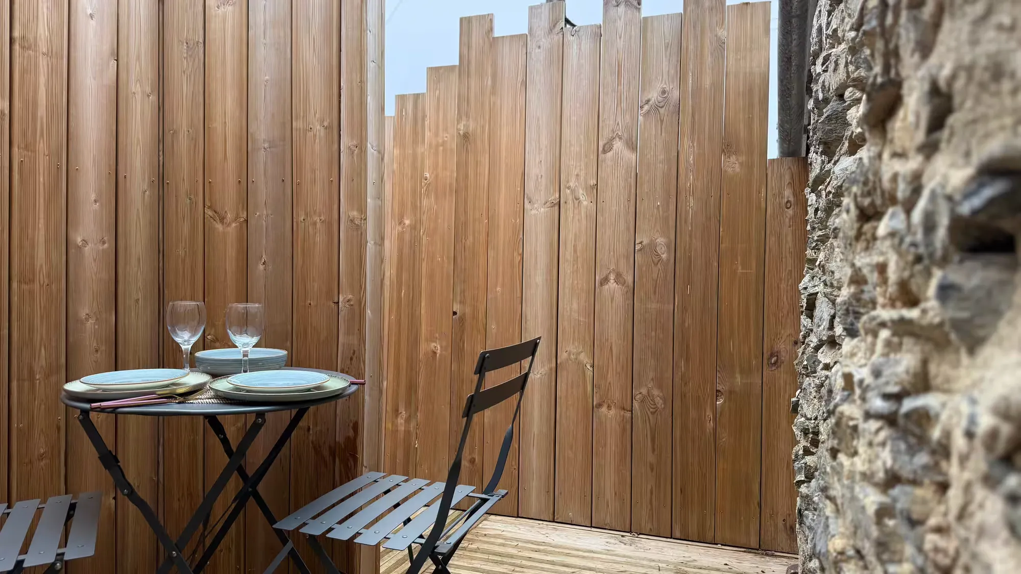 Terrasse privée du Cocon Mayennais, Laval