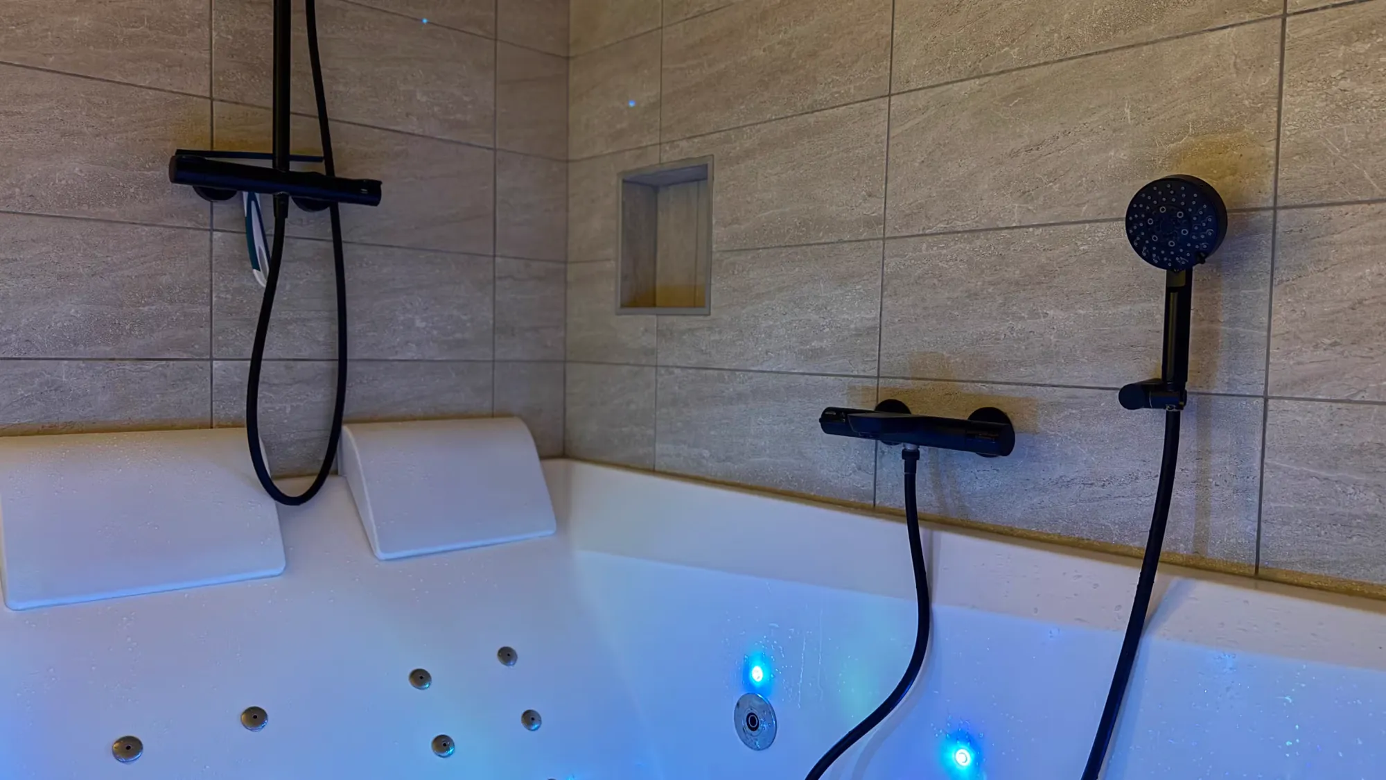 Salle de bain — Cocon Mayennais, Laval