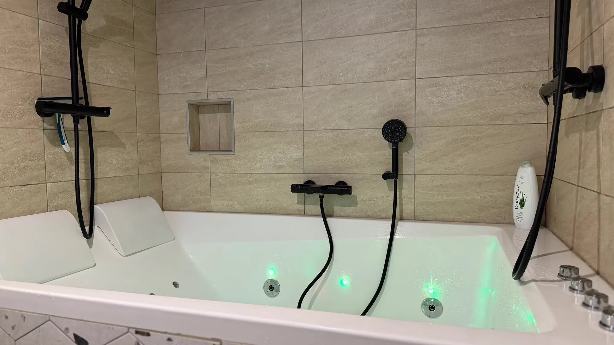 Salle de bain — Cocon Mayennais, Laval