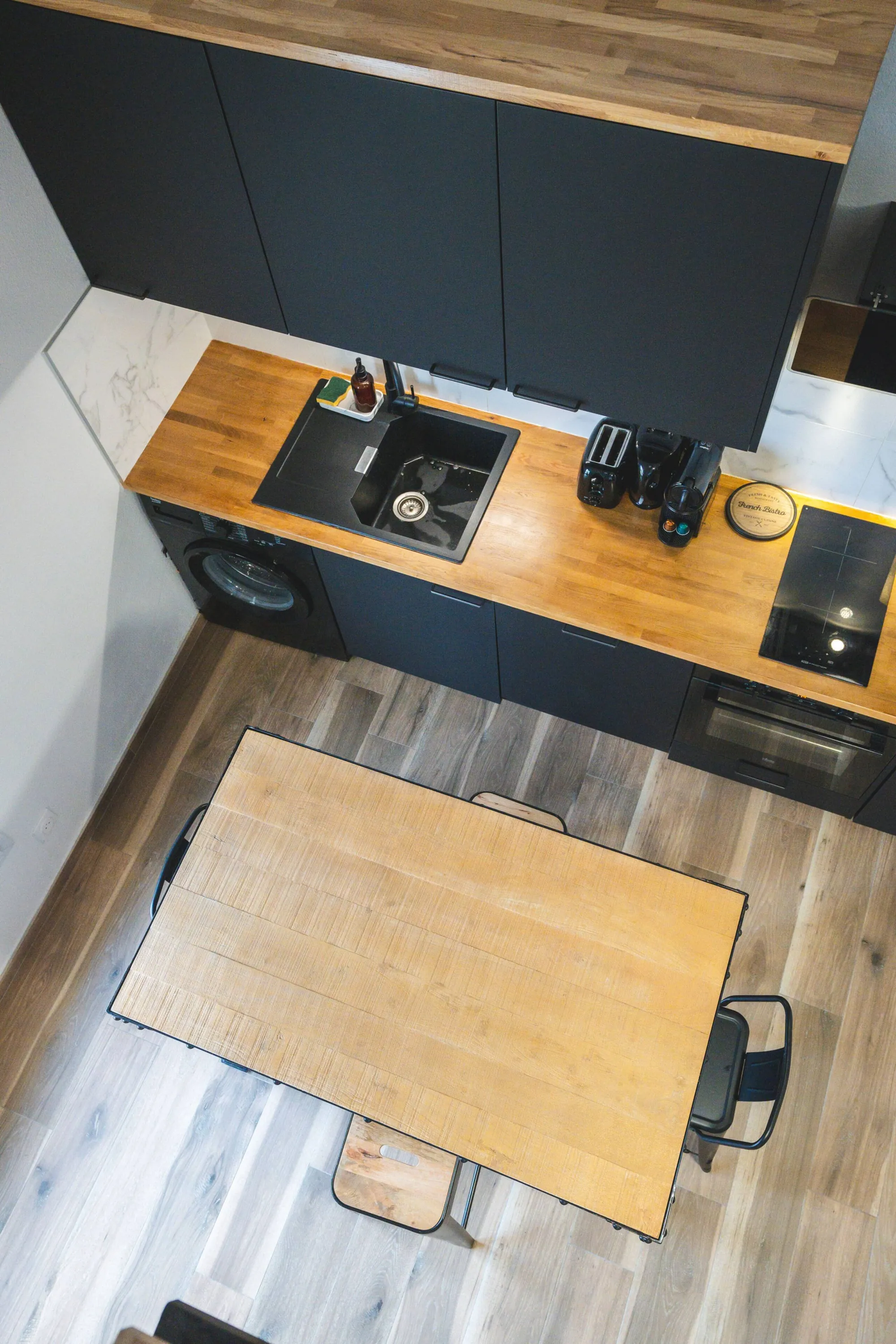 Coin repas — Factory, Laval